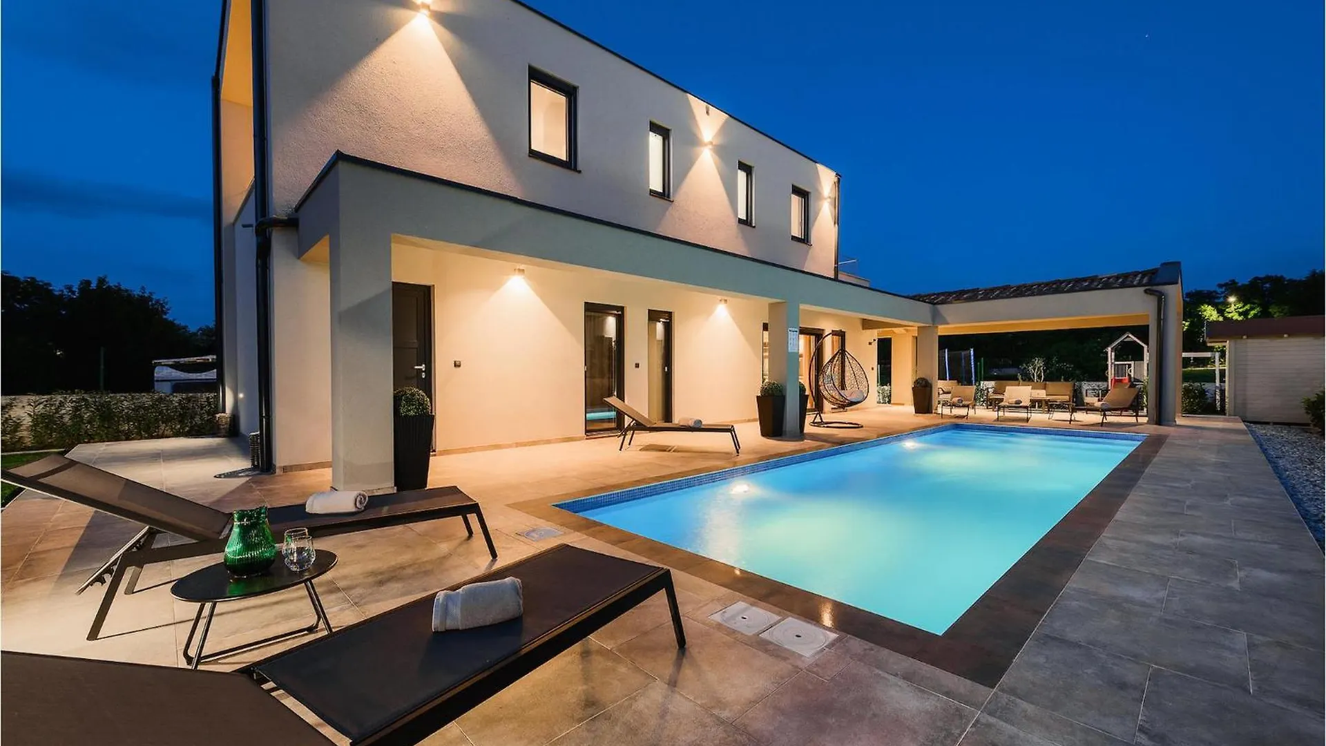 Villa Nobu Pula 0*,